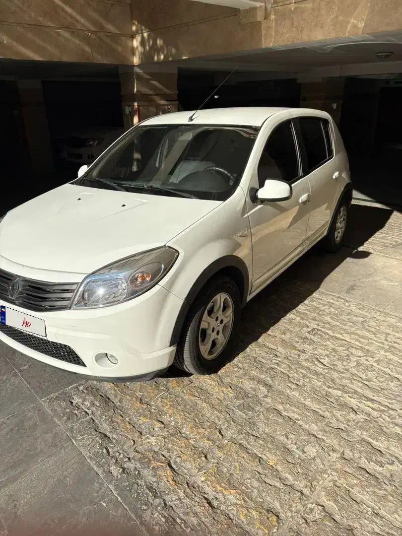 ساندرو مدل ۹۷|خودرو سواری و وانت|تهران, ازگل|دیوار