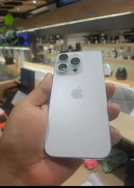 آیفون ۱۶ pro|موبایل|تبریز, |دیوار