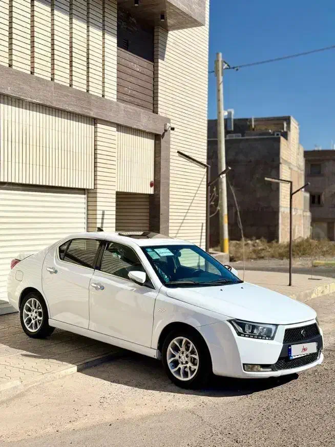 دنا پلاس توربو سانروف ۴۰۱|خودرو سواری و وانت|کاشان, فاز ۱ ناجی آباد|دیوار