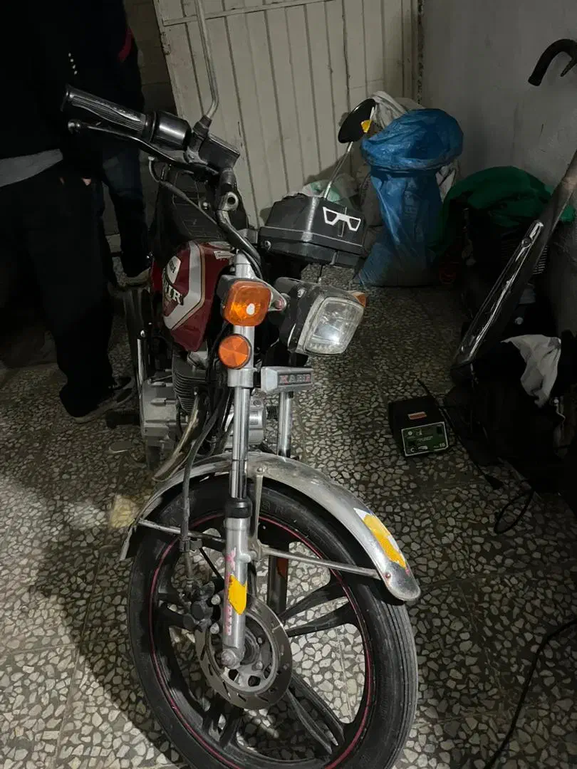 موتور سیکلت کبیر ۲۰۰ سی سی|موتورسیکلت|رشت, سلیمانداراب|دیوار