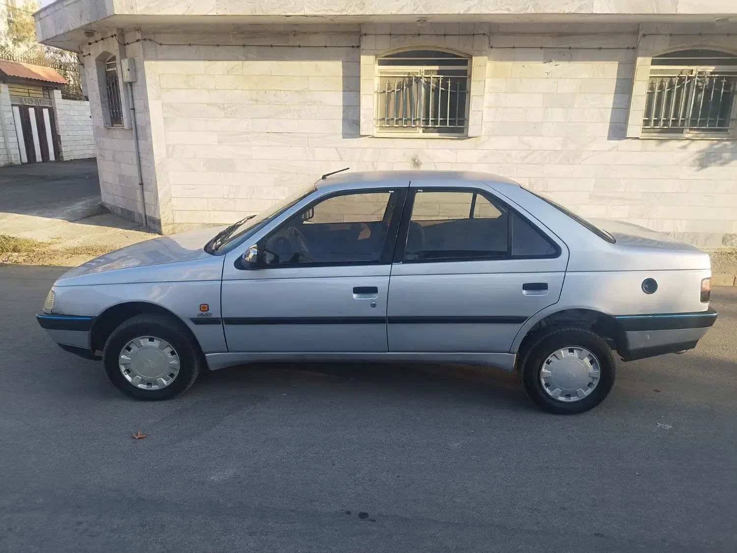 پژو92 دوگانه شرکت|خودرو سواری و وانت|بروجرد, |دیوار