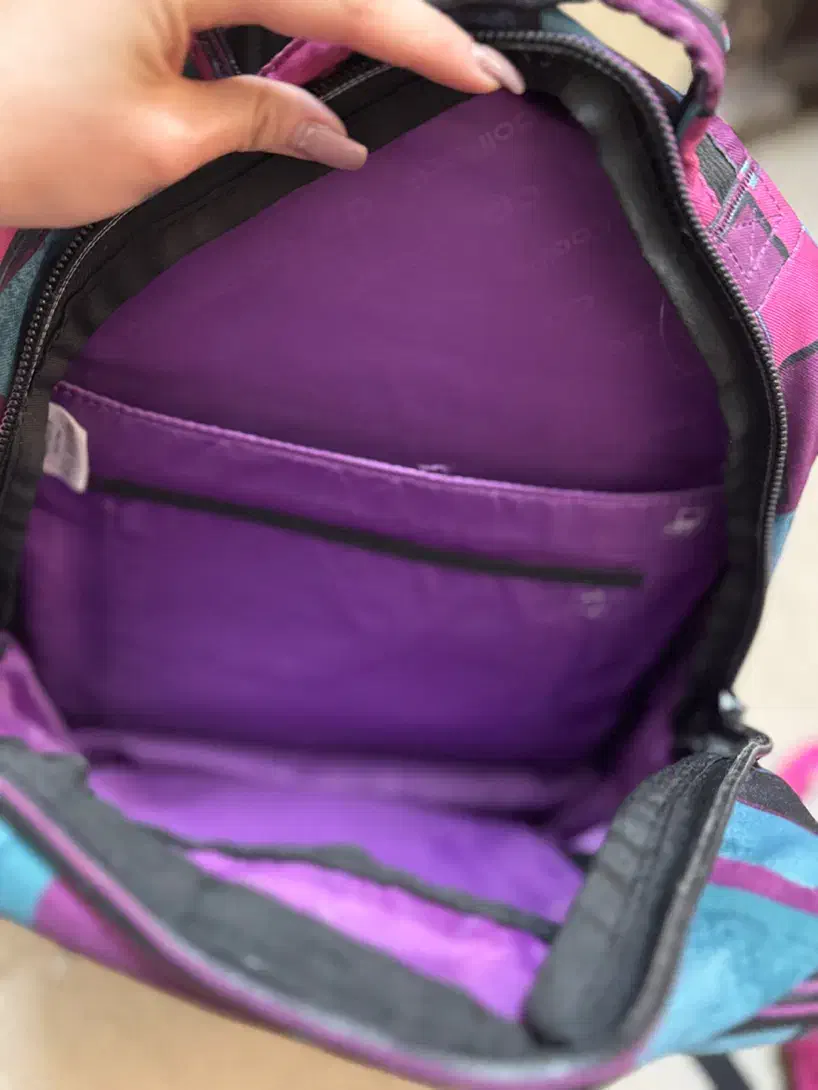 کوله پشتی خارجی|کیف، کفش، کمربند|تهران, فلسطین (میدان انقلاب)|دیوار