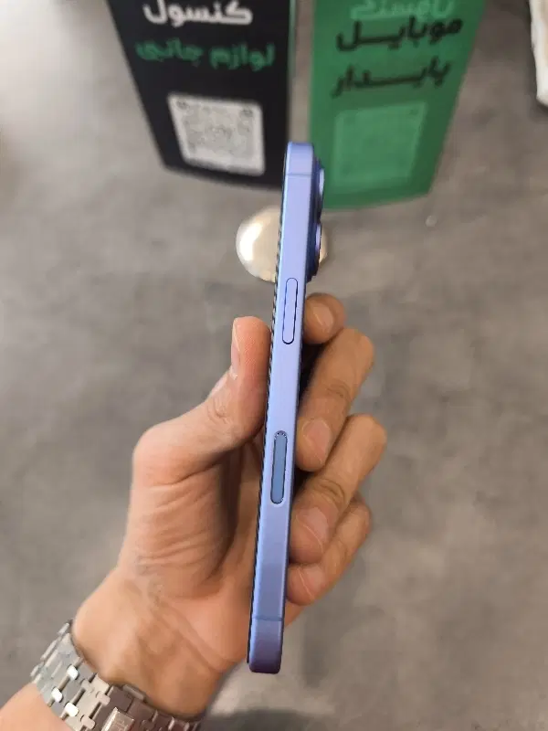iPhone 16 blue|موبایل|مشهد, رده|دیوار