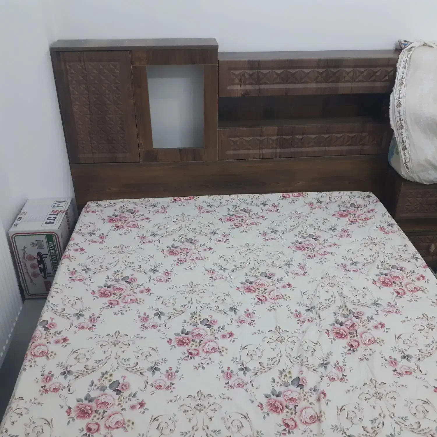 تخت خواب ۲نفره درحد|تخت و سرویس خواب|قم, بکایی|دیوار