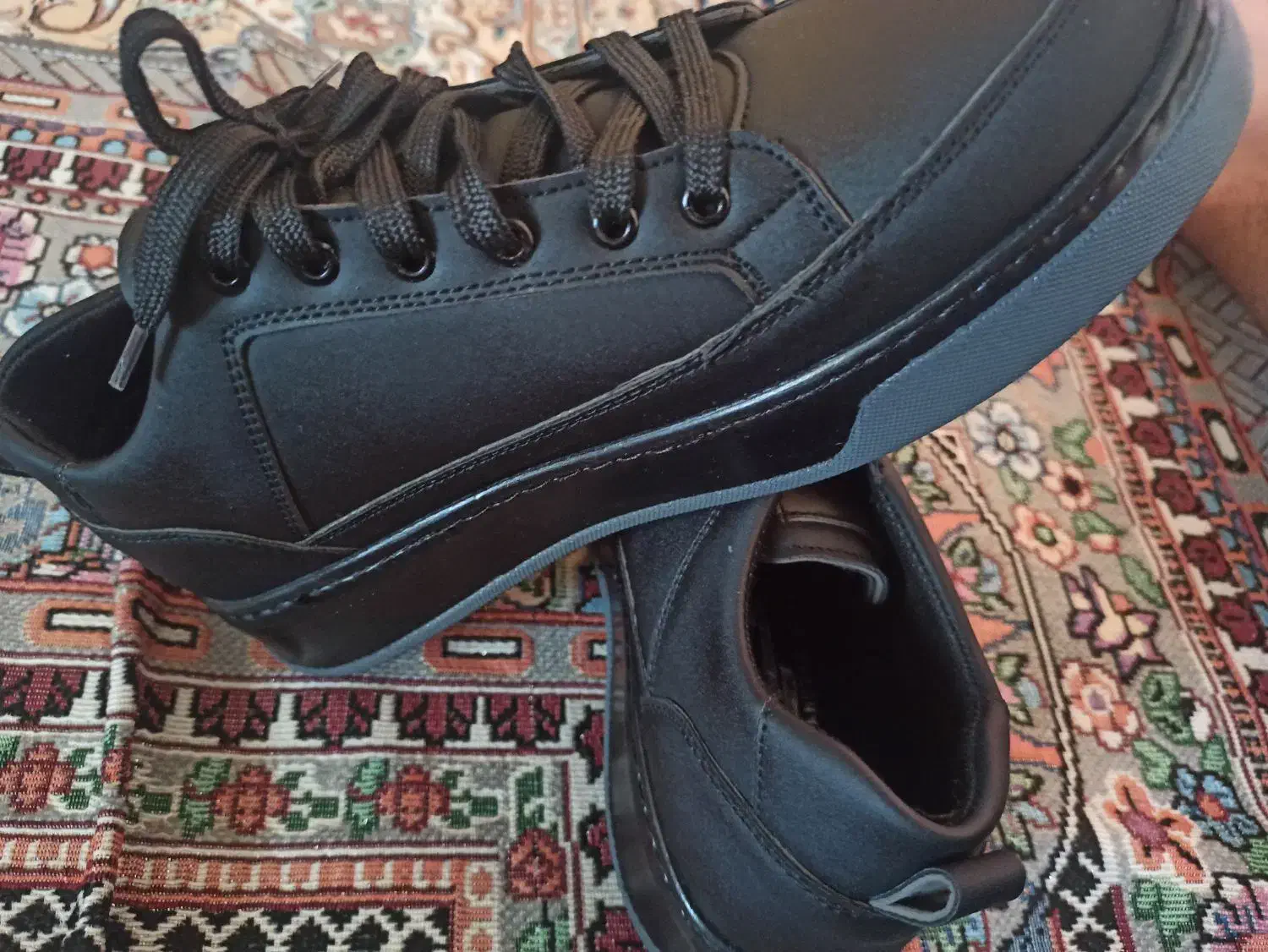 کفش نو و دوخت محکم سایز ۴۱ در کامیاران|کیف، کفش، کمربند|کامیاران, |دیوار