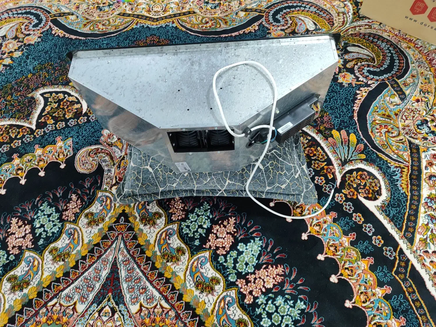 هود|هود|تایباد, |دیوار