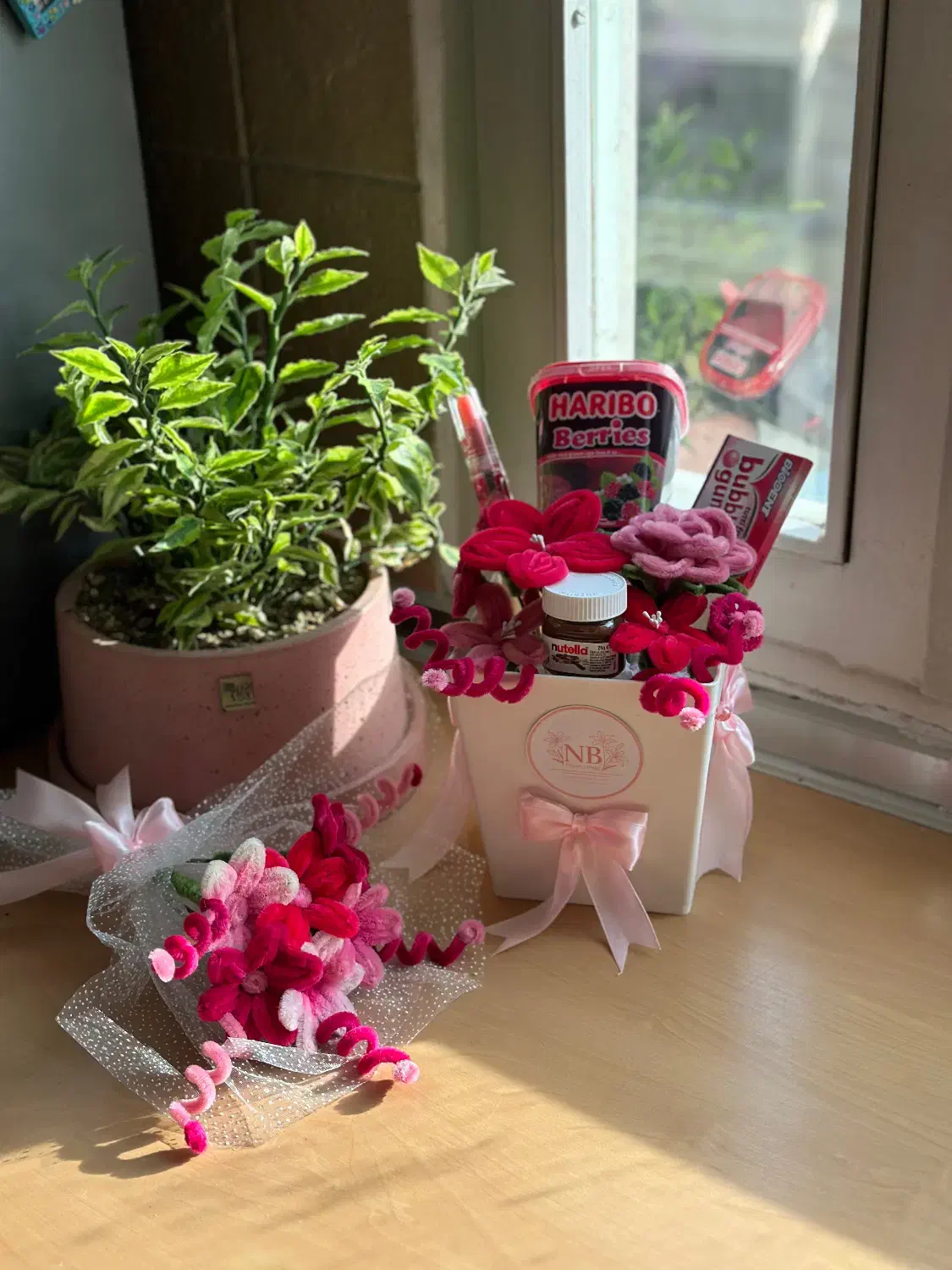 باکس صورتی ولنتاین|گل مصنوعی|تهران, تهرانپارس غربی|دیوار