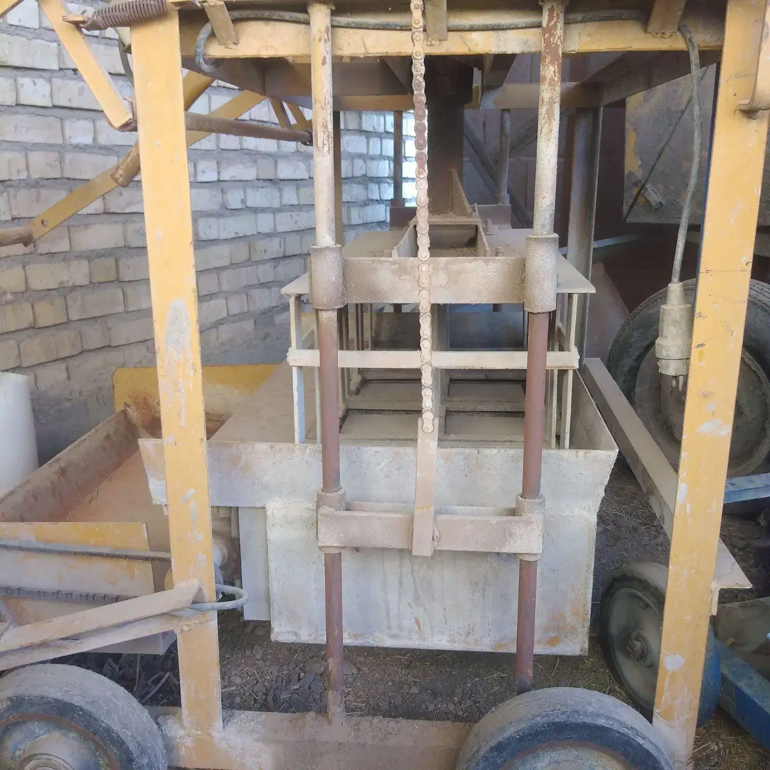 دستگاه بلوک زنی|ماشینآلات صنعتی|کیانشهر, |دیوار