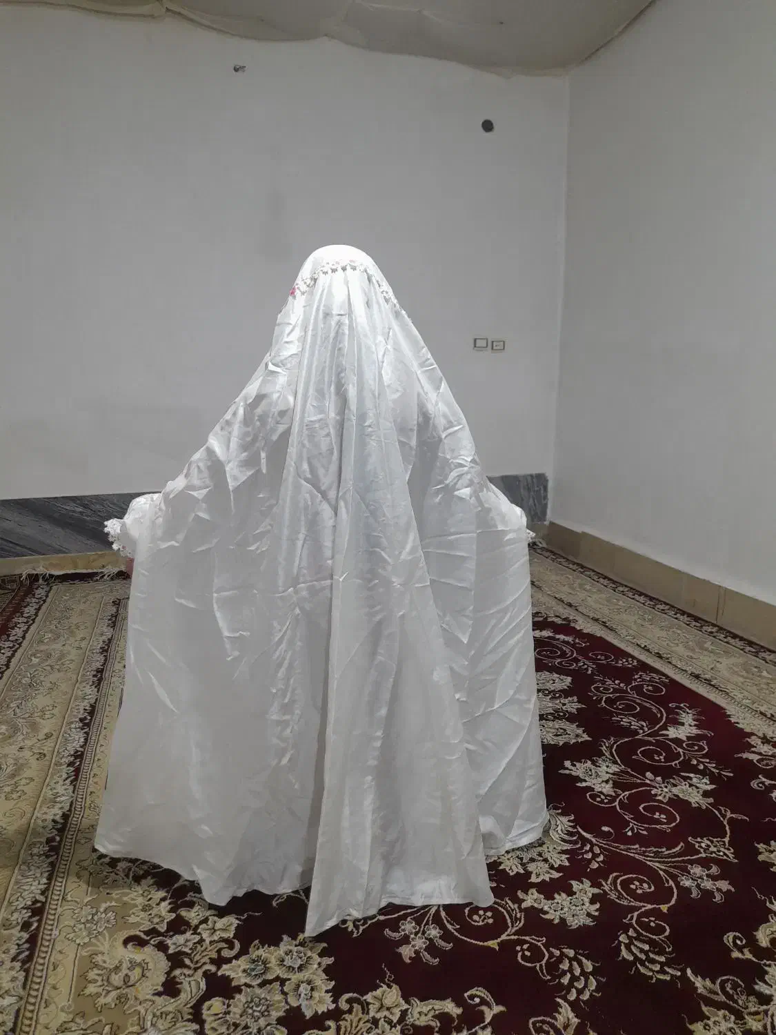 چادر|لباس|زاغه, |دیوار