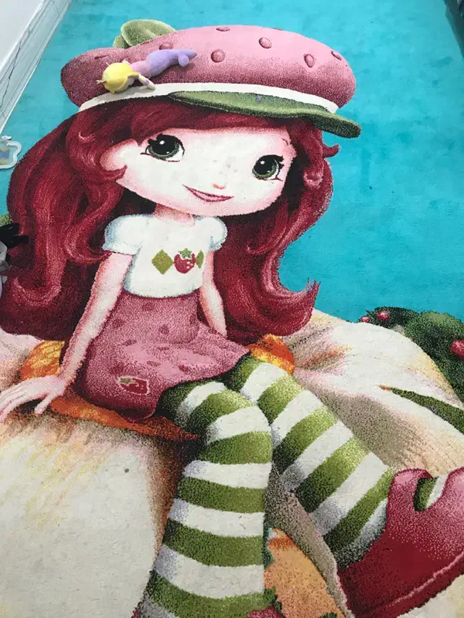 فرش دخترانه توت فرنگی|فرش|بندر کنگان, |دیوار