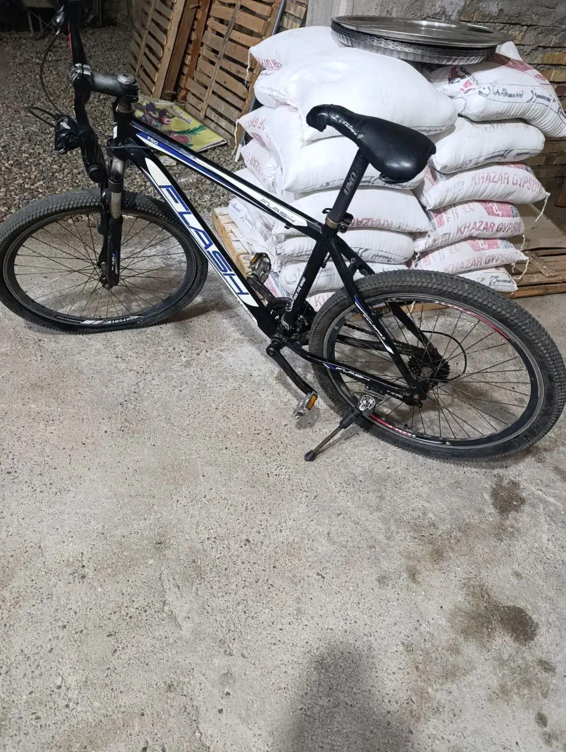 دوچرخه 26 فلش|دوچرخه، اسکیت، اسکوتر|گنبد کاووس, |دیوار