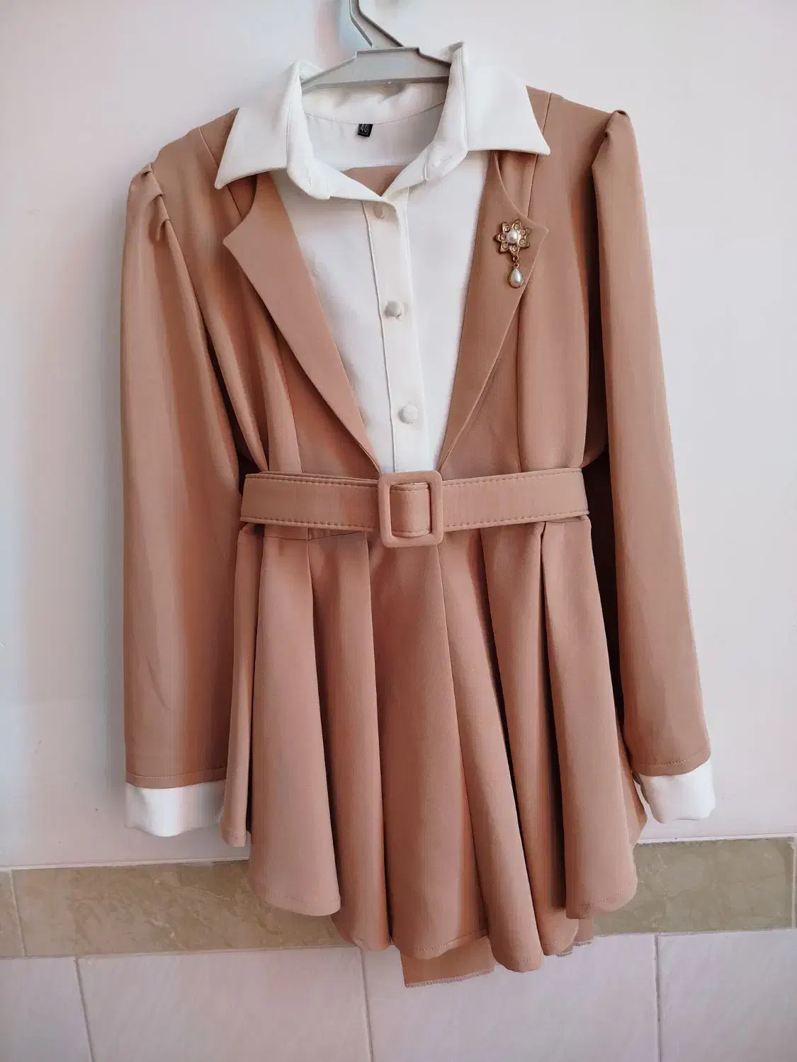 دو عدد کت شلوار و مانتو نو(توضیحات بخونید)|لباس|میبد, |دیوار