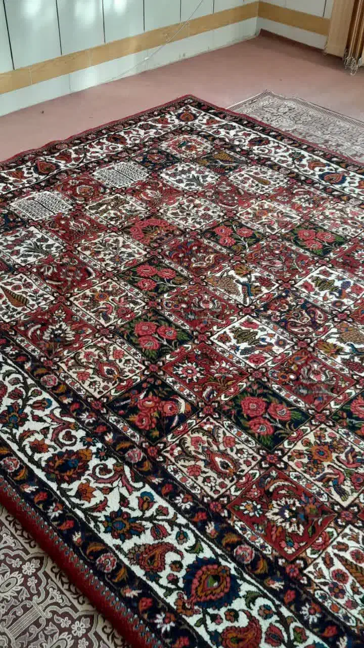 یک جفت قالی دستباف خشتی (چالشتر)(۶متری)|فرش|اصفهان, الهیه|دیوار