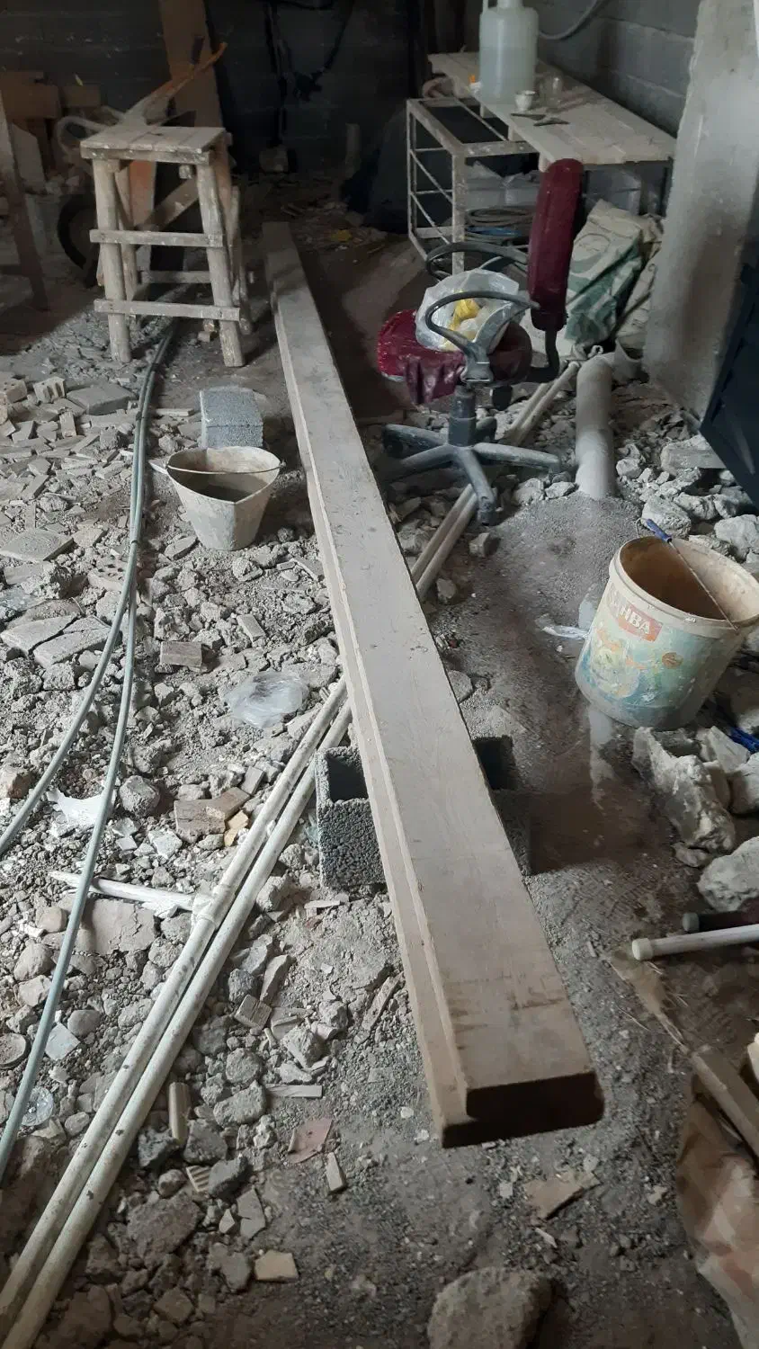 سبد بالابر ساختمانی و زیر پایی تخته نراد بنایی|مصالح و تجهیزات ساختمان|رشت, جانبازان|دیوار