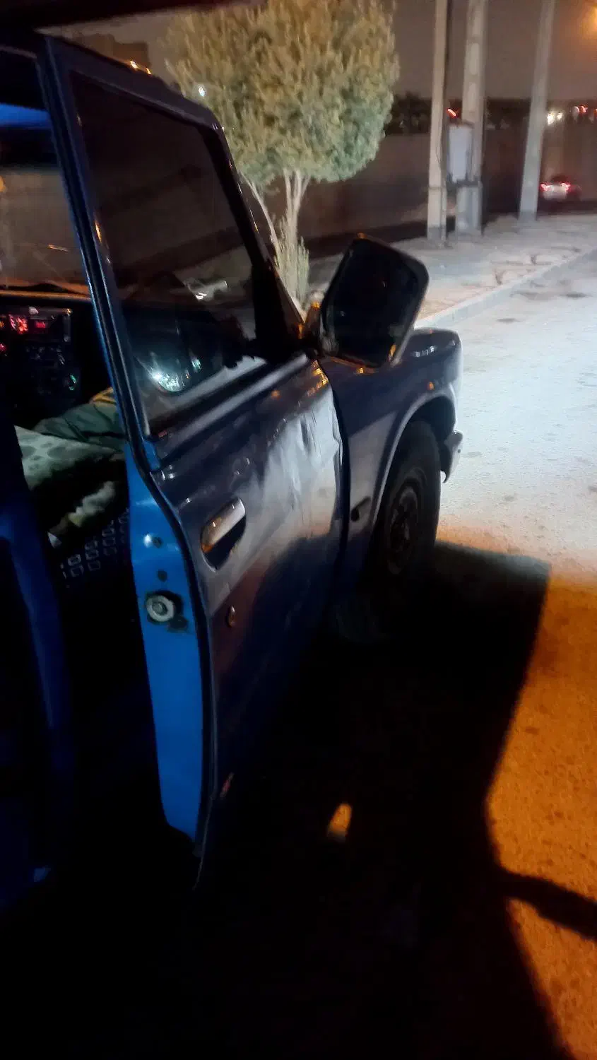 نیسان|خودرو سواری و وانت|یزد, |دیوار