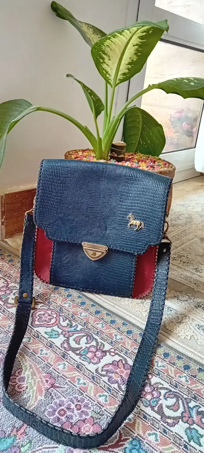 کیف چرم طبیعی دست دوز|کیف، کفش، کمربند|اصفهان, پرتمان|دیوار