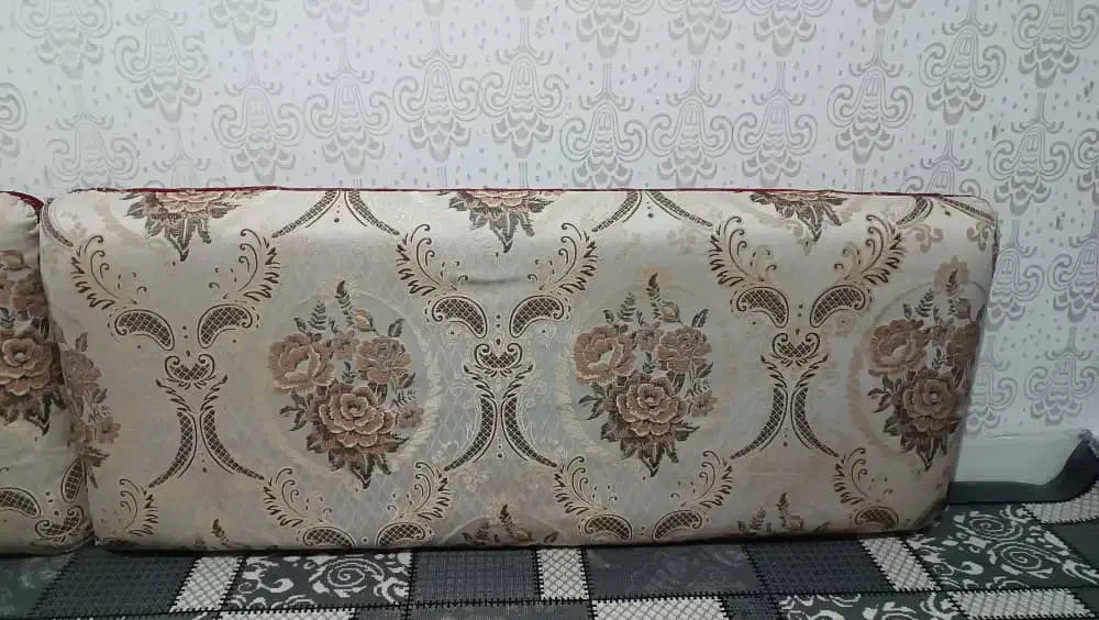 6عددپشتی دو رویه|پشتی|ایلام, |دیوار