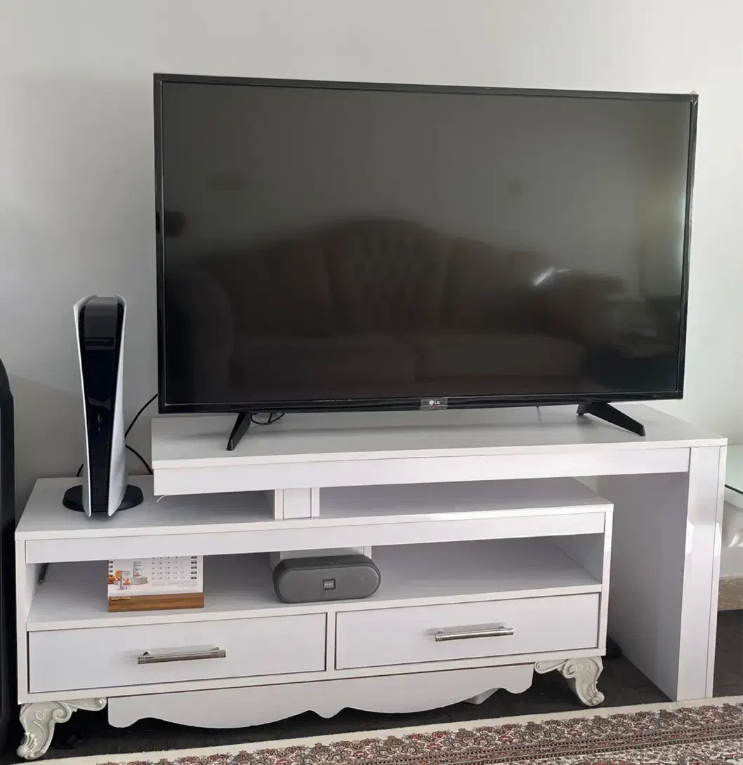 فروش بوفه / میز تلوزیون / آیینه|بوفه، ویترین، کنسول|شهرکرد, |دیوار