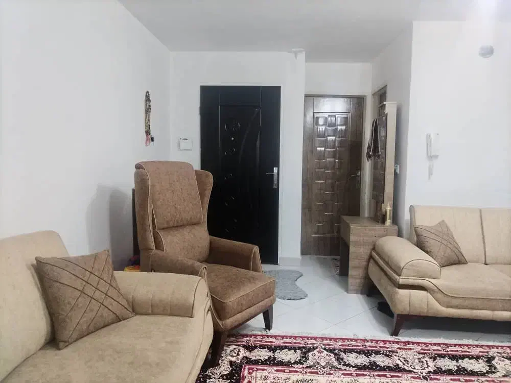 55 متری/ طبقه دوم /روبه نما /خ ولیعصر|فروش آپارتمان|محمدشهر, محمدشهر|دیوار