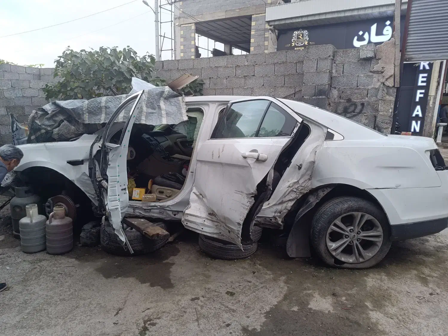 فروش خودرو فورد تاروس ۲۰۱۴|خودرو سواری و وانت|رشت, کوی عرفان|دیوار