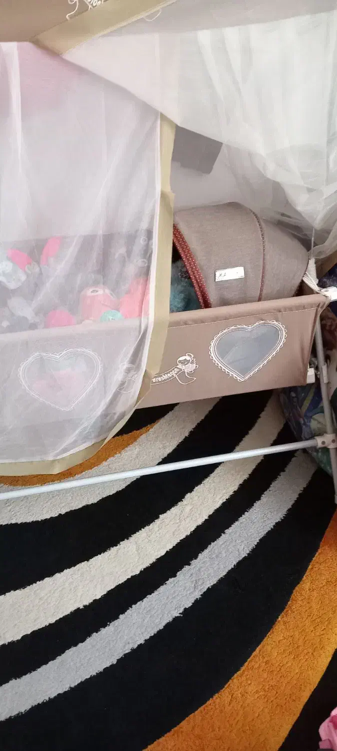 گهواره|تخت و صندلی بچه|کیاشهر, |دیوار