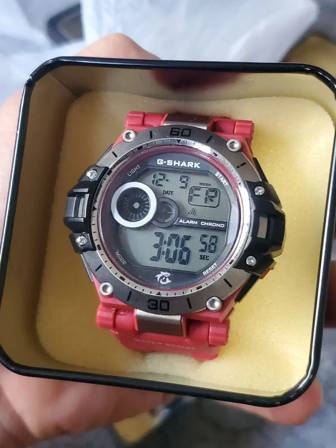 ساعت جی شاک ضد اب|ساعت|رشت, معلم|دیوار