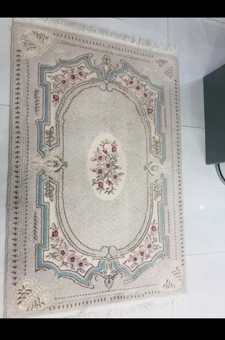 کناره وپادری|فرش|قم, زاویه|دیوار