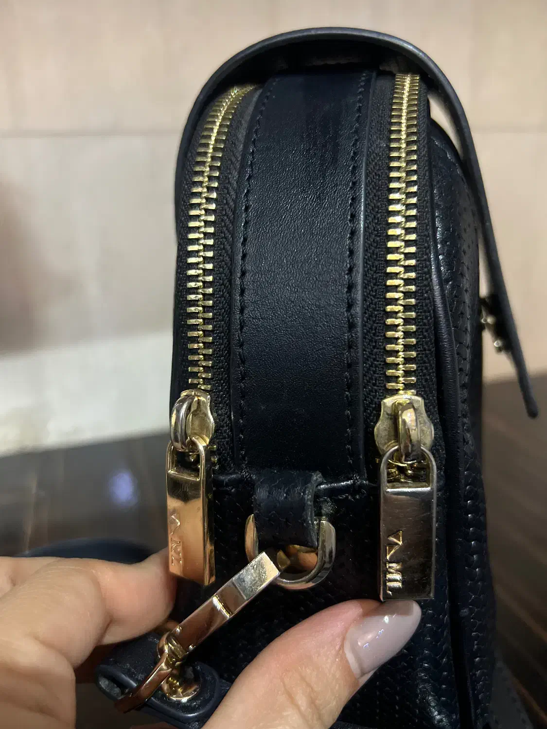 کیف چرم|کیف، کفش، کمربند|مشهد, تربیت (صدف)|دیوار