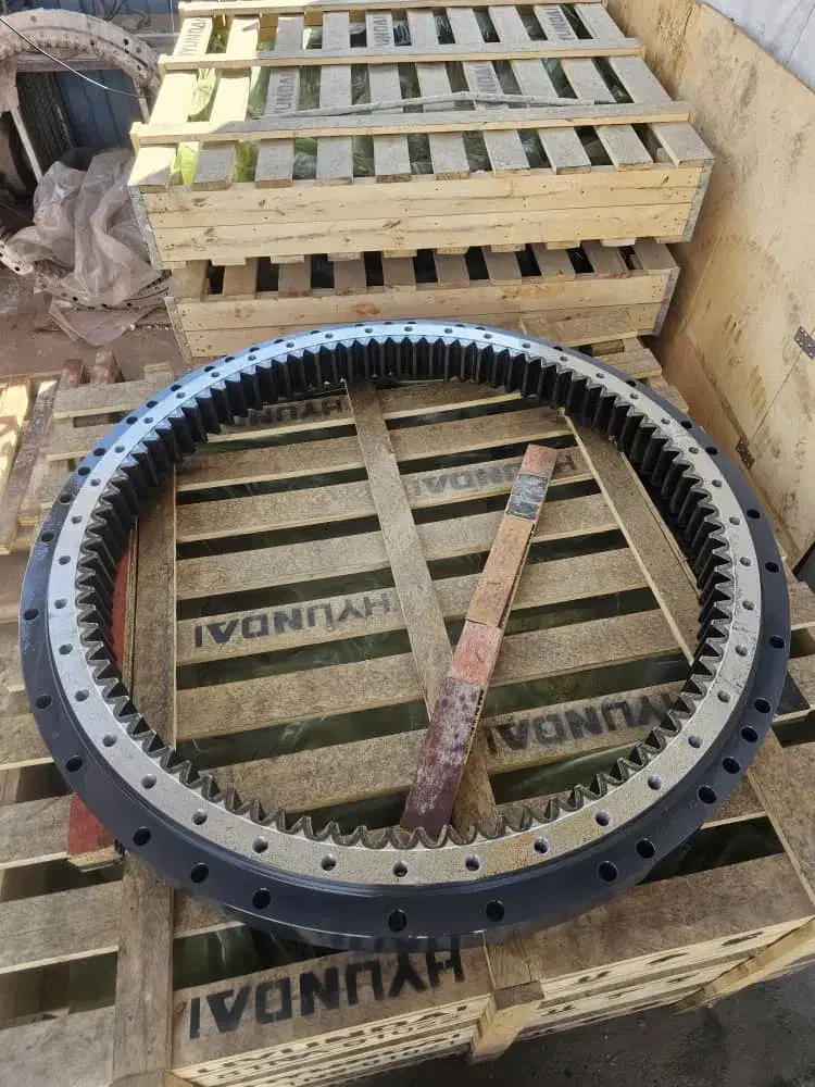 پوسته جک استیک بیل مکانیکی هیوندای ۳۳۰|قطعات یدکی و لوازم جانبی|زرند, |دیوار