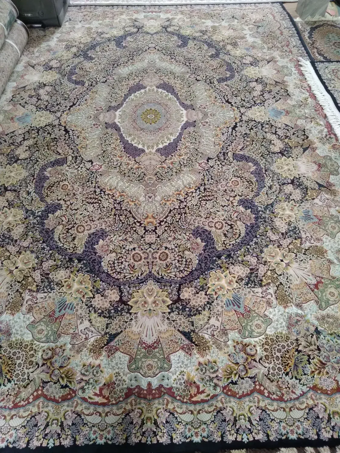 فرش|فرش|شهریار, شهریار|دیوار