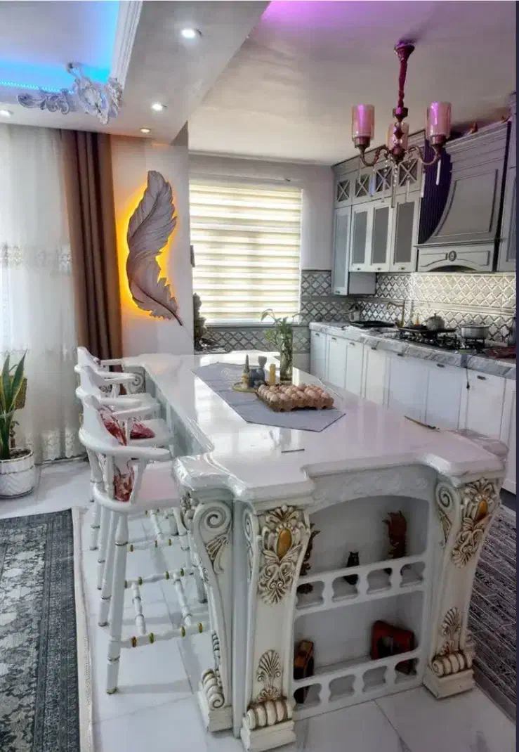 چراغ دیواری طرح پر رویال|لوستر و چراغ آویز|مراغه, |دیوار