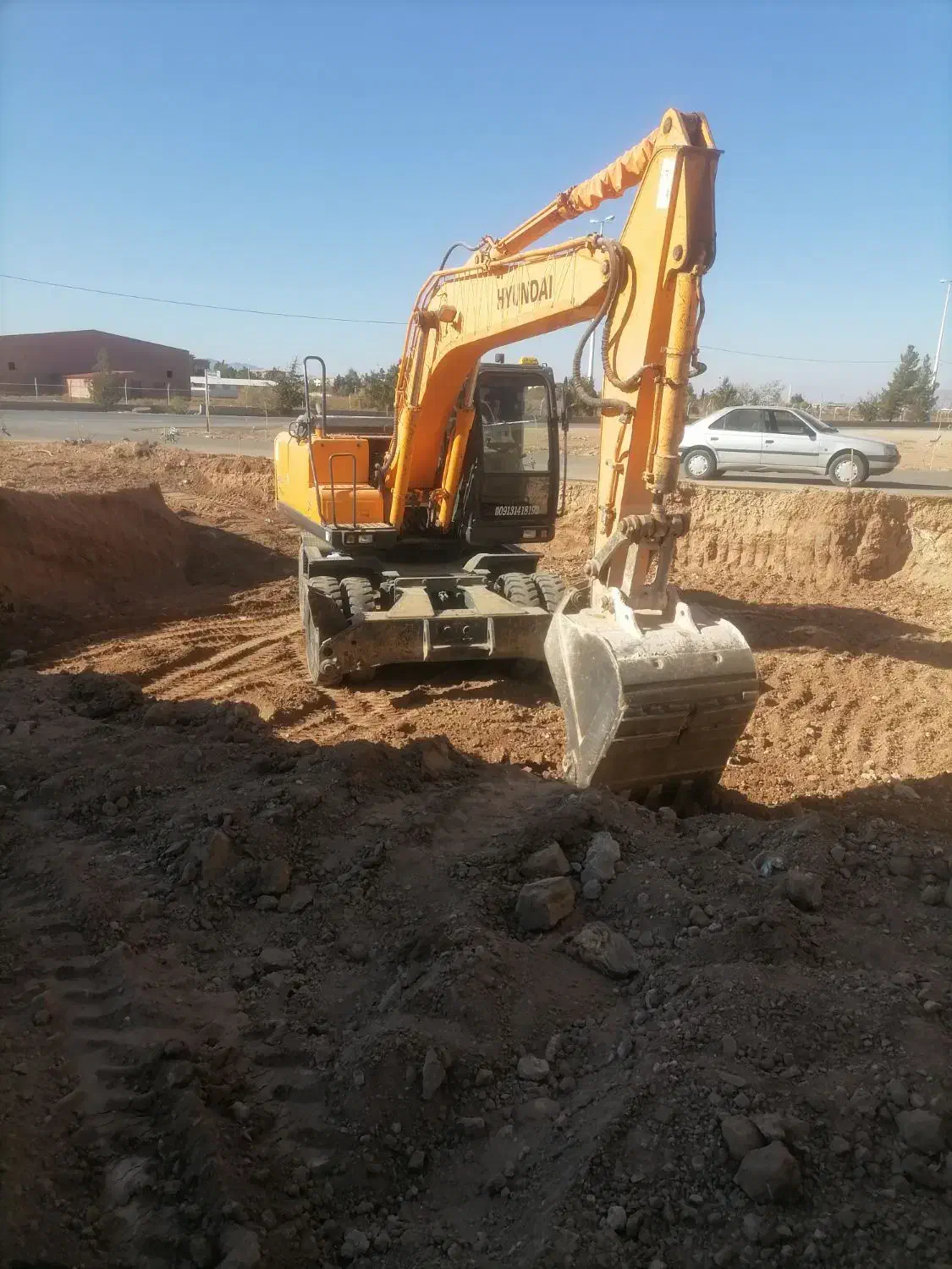 خاکبرداری گودبرداری|خدمات پیشه و مهارت|کرمان, |دیوار