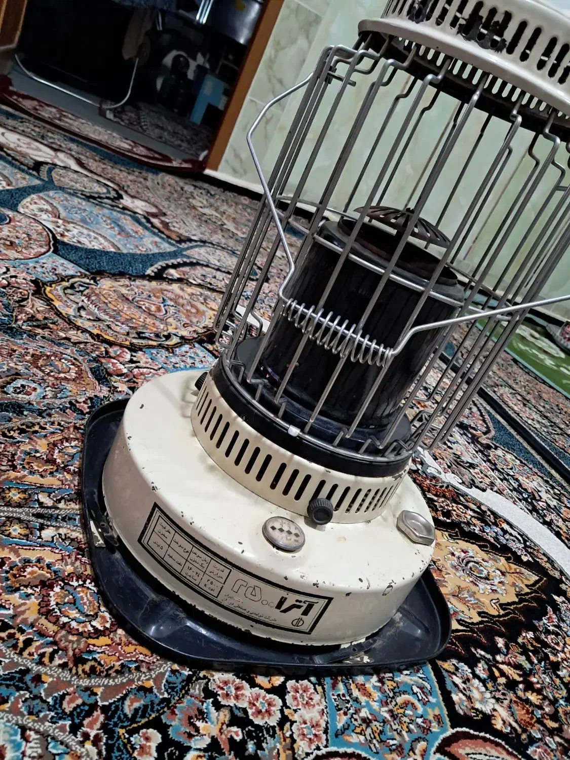 چراغ نفتی اترا|بخاری، هیتر، شومینه|زابل, |دیوار