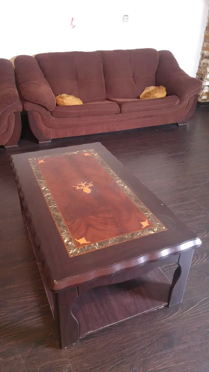 مبل راحتی 7نفره با 3میز عسلی و 1میز بزرگ|مبلمان خانگی و میز عسلی|قائمشهر, |دیوار