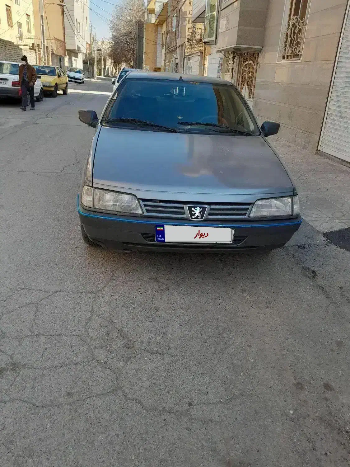 پژو۴۰۵ مدل ۹۲ بنزینی|خودرو سواری و وانت|ورامین, ورامین|دیوار