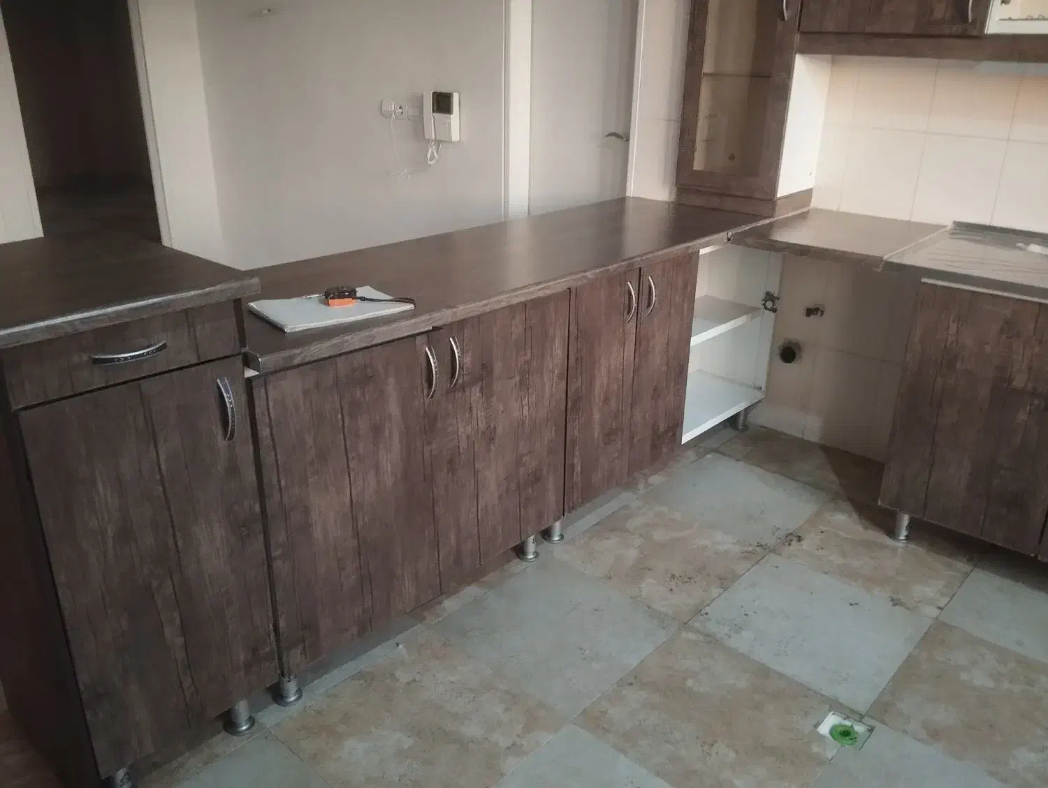 کابینت آشپزخانه|آب‌چکان و نظم‌دهنده ظروف|نظرآباد, شهرک سید جمال الدین|دیوار