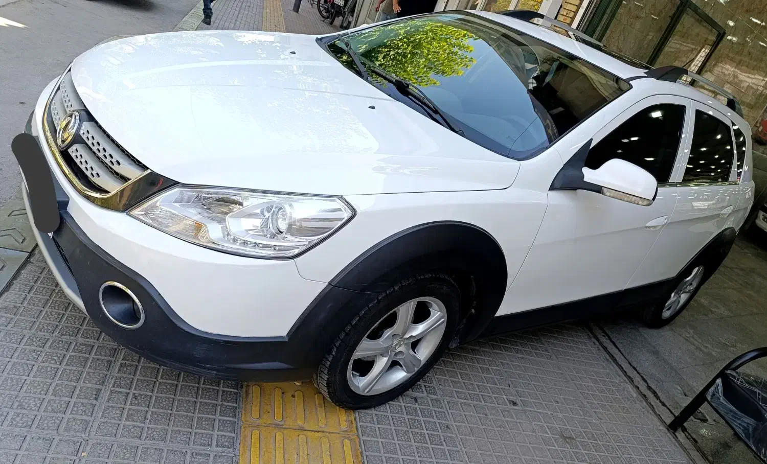 اچ سی کراس درحد صفر مدل ۹۶|خودرو سواری و وانت|اصفهان, پوریای ولی|دیوار