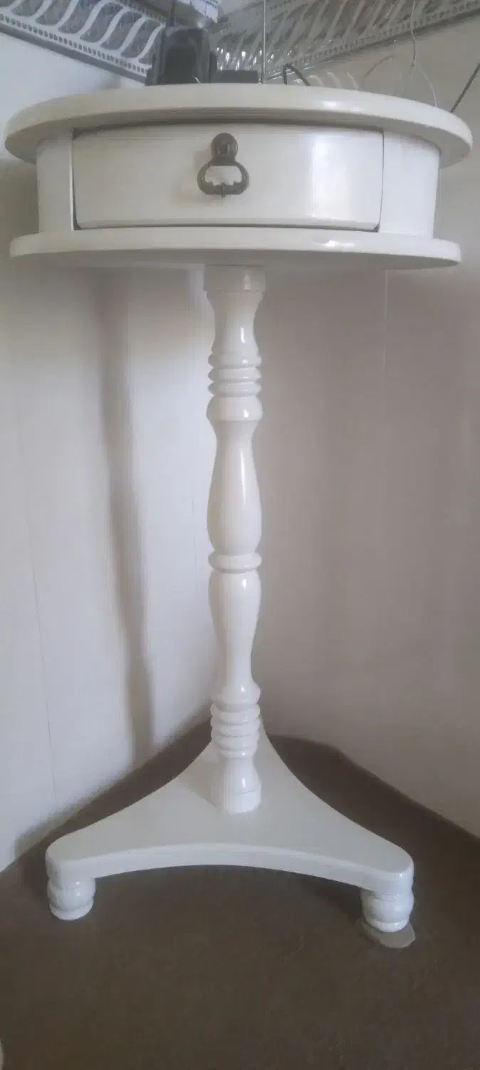 میزتلفن سالم|میز تلفن|ابهر, |دیوار