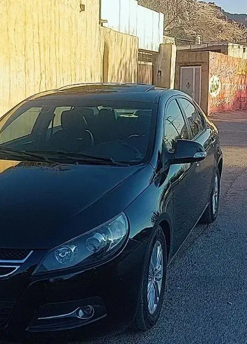 جک j5. 1800. ا.تومات|خودرو سواری و وانت|خرمآباد, |دیوار