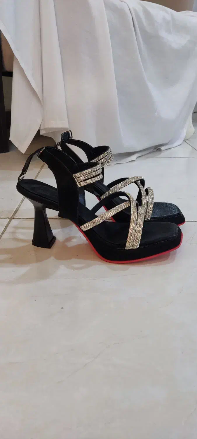 کفش مجلسی سایز ۳۸ و ۳۹|کیف، کفش، کمربند|طرقبه, |دیوار