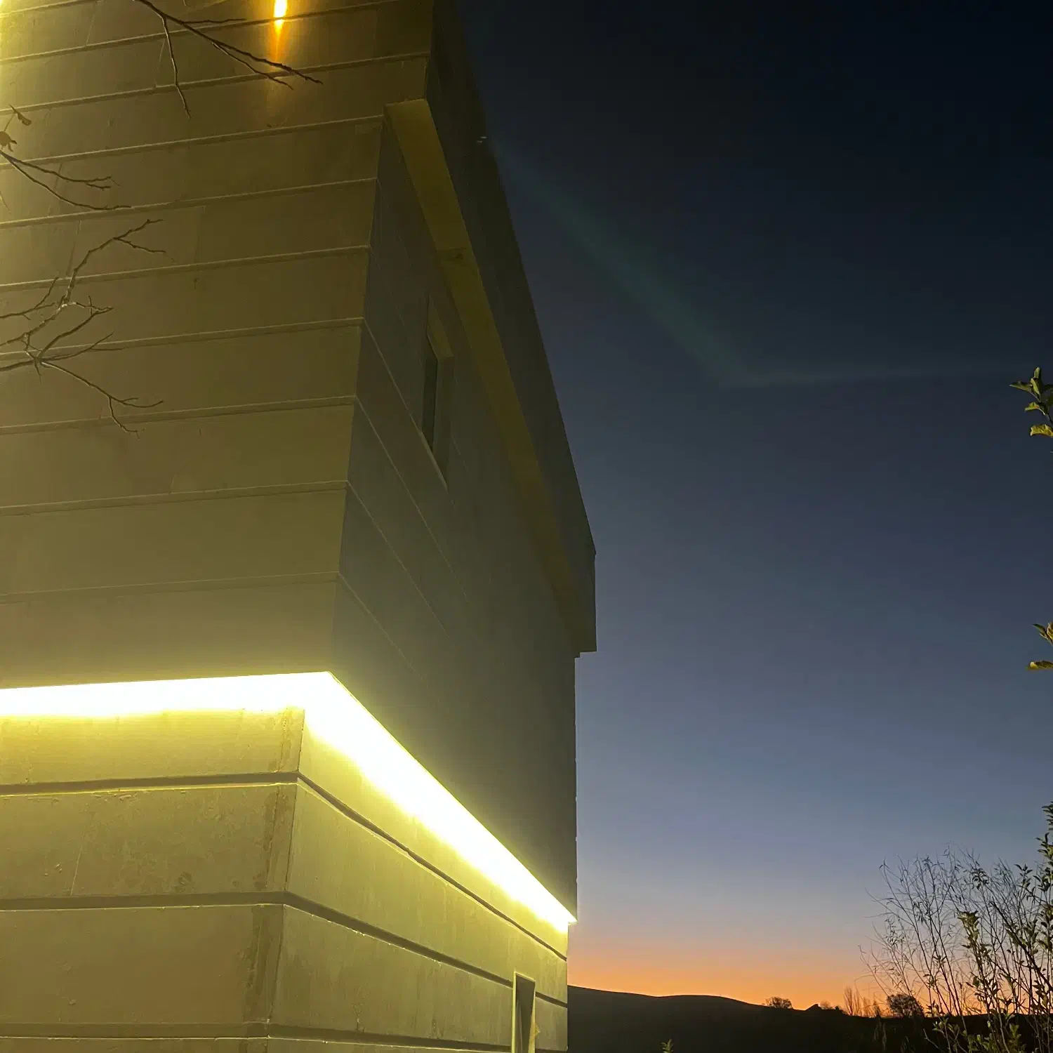 باغ ویلا در منطقه خوش آب و هوای سربست سپیدان|فروش خانه و ویلا|سپیدان, |دیوار