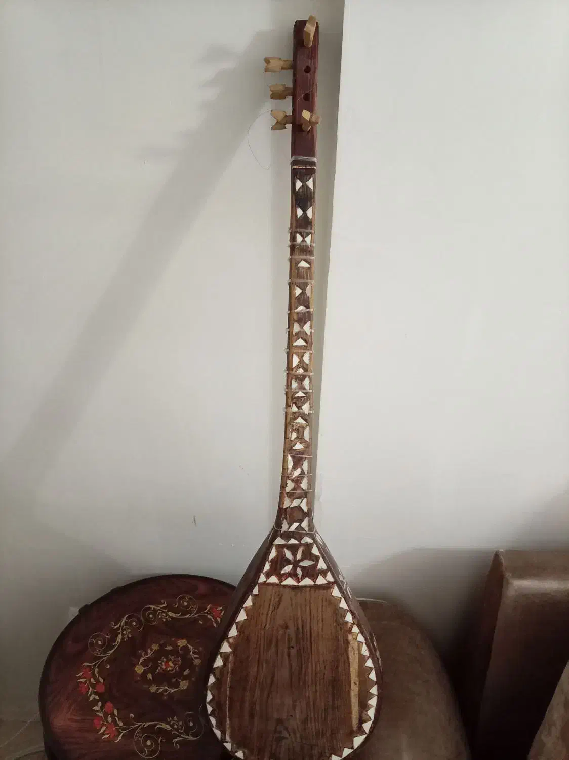 قوپوز،ساز|سازهای سنتی|تبریز, |دیوار