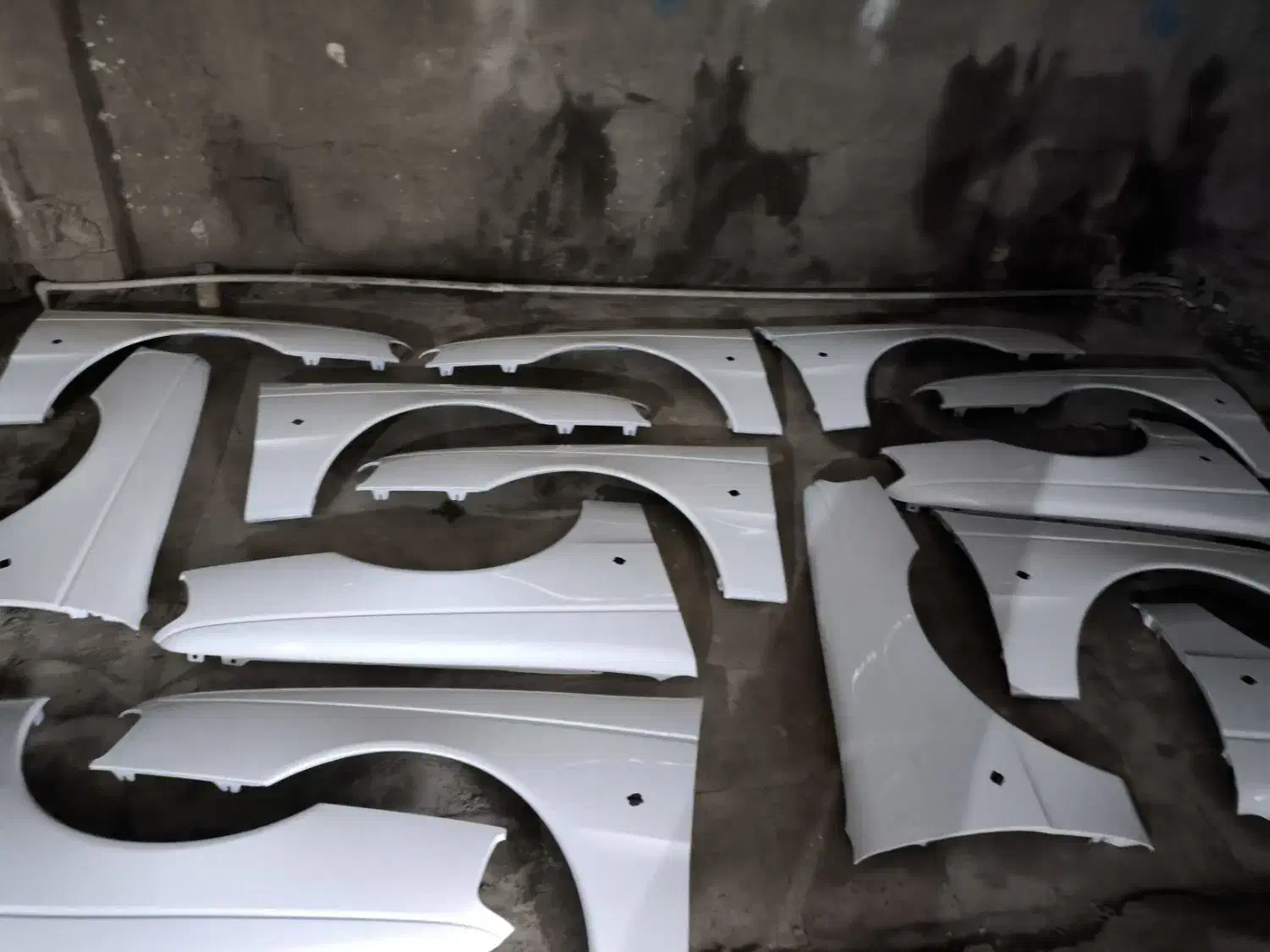 استخدام کارگر رنگامیزی خودرو|استخدام صنعتی، فنی، مهندسی|اهواز, کمپلو شمالی|دیوار