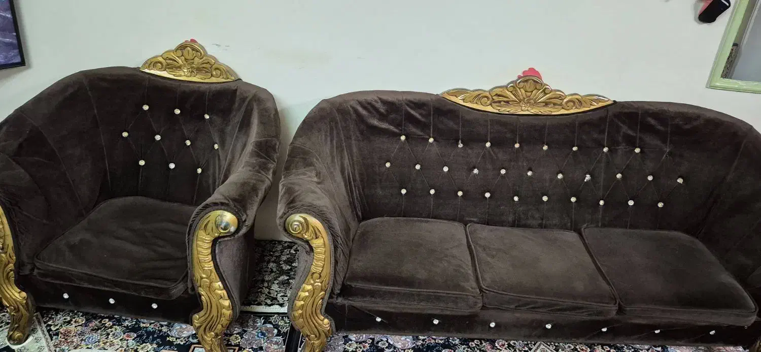 مبل هفت نفره با پارچه و چوب درجه یک|مبلمان خانگی و میز عسلی|فیروزکوه, |دیوار