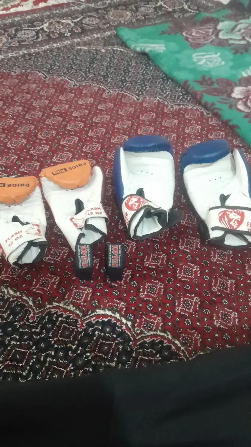 دستکش بوکس|تجهیزات ورزشی|میاندوآب, |دیوار