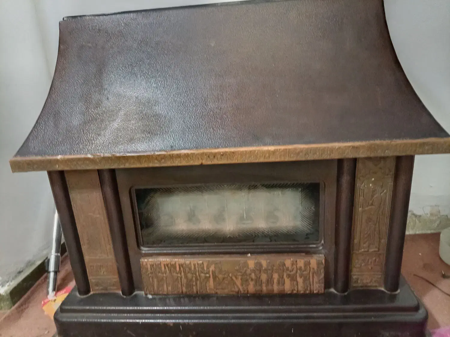 بخاری شومیه بزرگ 4تومن|بخاری، هیتر، شومینه|قم, نیروگاه|دیوار