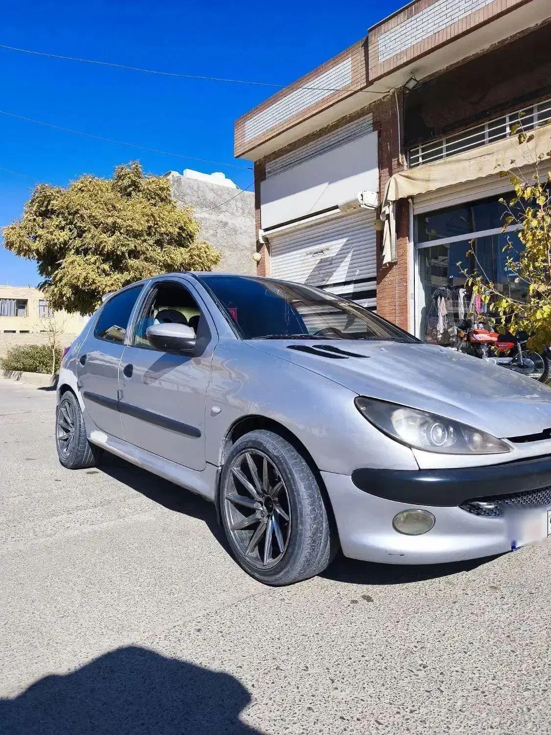 206/ تیپ5 /84|خودرو سواری و وانت|شاهین‌شهر, خانه کارگر|دیوار