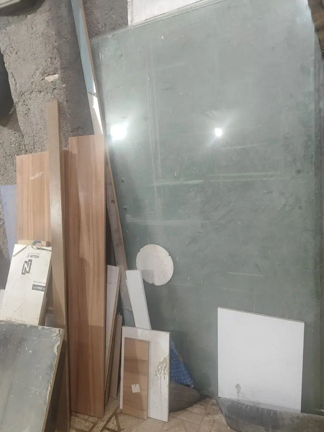 شیشه سکوریت ۲۴/۵۰۰|فروشگاه و مغازه|میناب, |دیوار