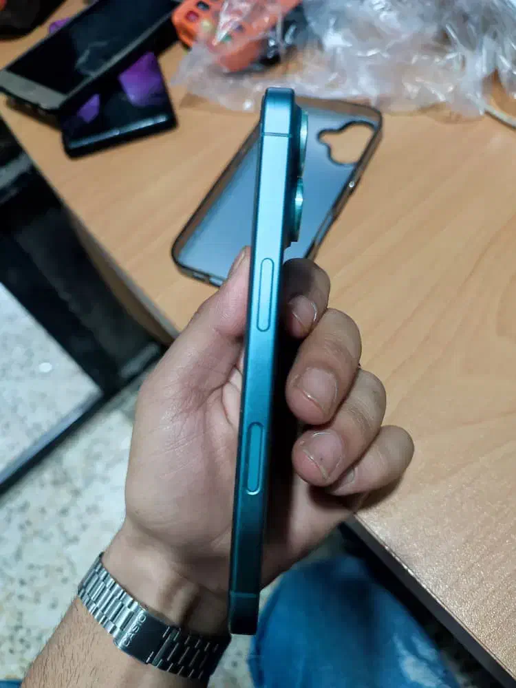 ایفون ۱۶ نرمال|موبایل|اهواز, پادادشهر|دیوار