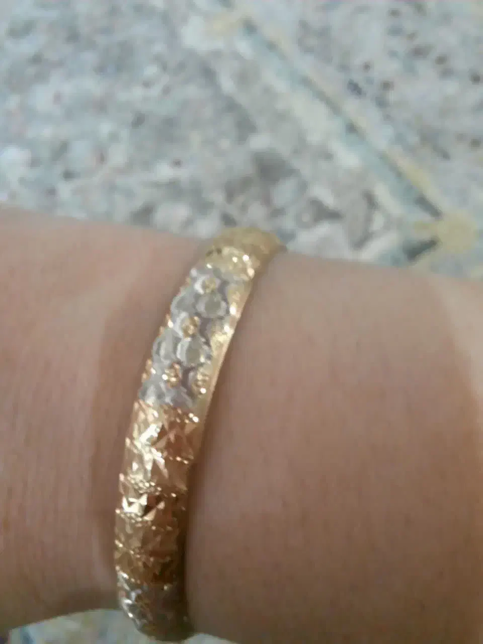 طلا|جواهرات|مشهد, کشف|دیوار